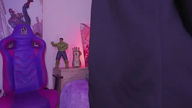 madelyn rose  online show from 28, 4, 2026