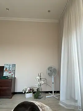 Snapshot of Hott_Lolla chatting on 9, 9, 2025 Hott Lolla online show from 9, 9, 2025