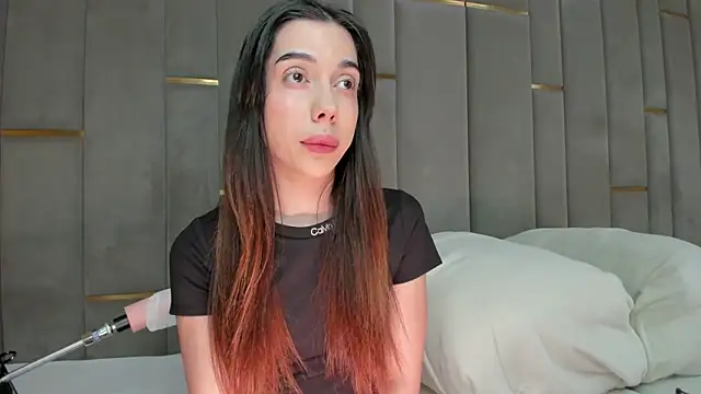 Snapshot of eva_lim chatting on 8, 3, 2026 eva lim online show from 8, 3, 2026