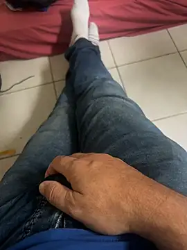 rjuanito973 online show from 9, 3, 2026