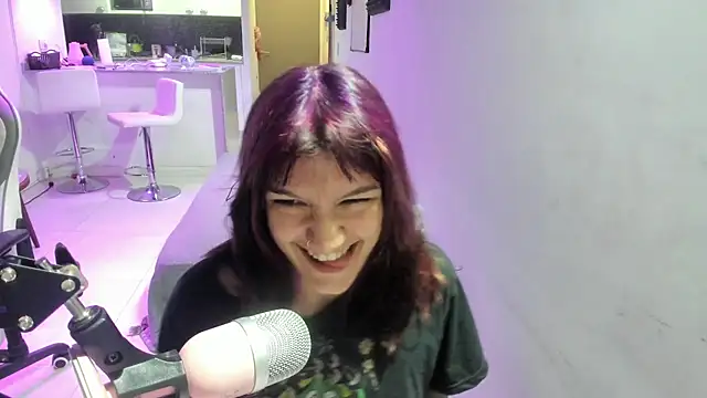 mikitababe online show from 17, 2, 2025