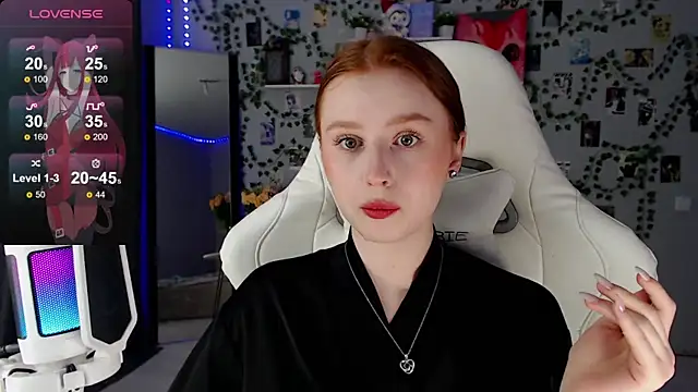 Snapshot of Meow_babe chatting on 5, 12, 2024 Meow babe online show from 5, 12, 2024