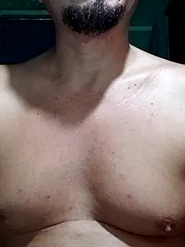 Snapshot of Cris29_84 chatting on 30, 3, 2026 Cris29 84 online show from 30, 3, 2026