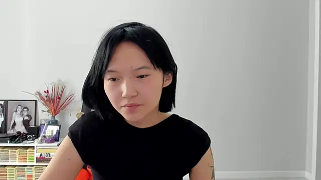 Snapshot of ailey_chao chatting on 13, 2, 2026 ailey chao online show from 13, 2, 2026