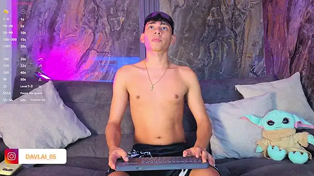 Daviid laidd online show from 3, 5, 2026
