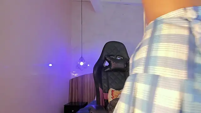 Snapshot of IamNayuta chatting on 4, 2, 2026 IamNayuta online show from 4, 2, 2026