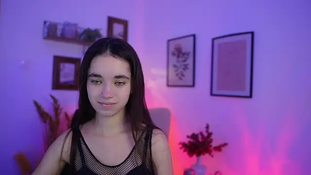 Gia Paige18 online show from 28, 11, 2025