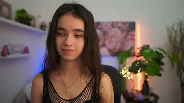 Gia Paige18 online show from 6, 2, 2026