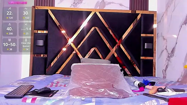 sweetebonny1 online show from 6, 12, 2024