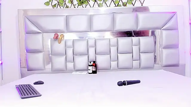 Snapshot of sweetebonny1 chatting on 4, 3, 2026 sweetebonny1 online show from 4, 3, 2026