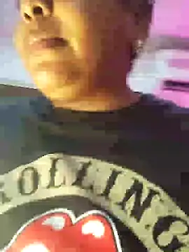 Snapshot of ELLA_KELLY chatting on 15, 1, 2025 ELLA KELLY online show from 15, 1, 2025