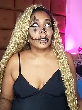 ELLA KELLY online show from 31, 10, 2025