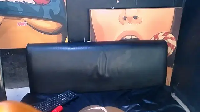 Snapshot of Ebonycutiex chatting on 27, 10, 2025 Ebonycutiex online show from 27, 10, 2025