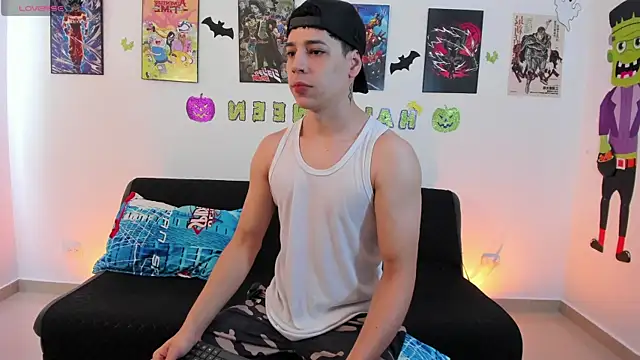 jonathanjoestar  online show from 4, 11, 2025