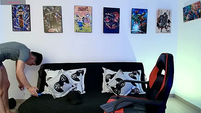 jonathanjoestar  online show from 13, 5, 2026