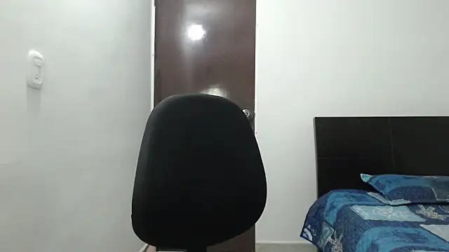 dimitriquiet05 online show from 12, 12, 2024