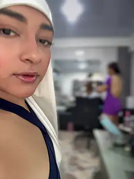 lalilamassu1 online show from 3, 7, 2026