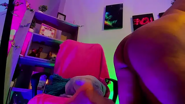 Snapshot of kuromi69 chatting on 15, 10, 2025 kuromi69 online show from 15, 10, 2025