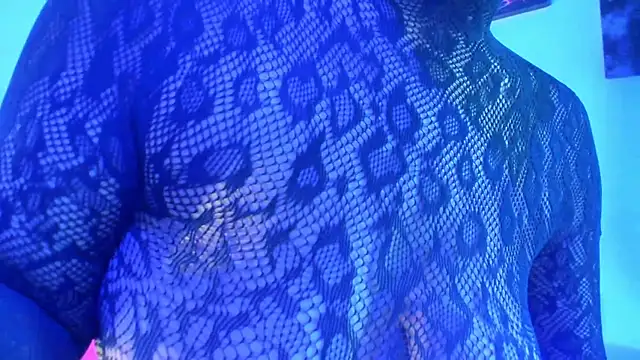 kuromi69 online show from 3, 7, 2026