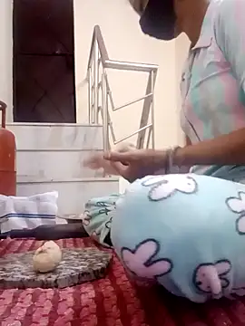 Payal-Love143 online show from 5, 12, 2024