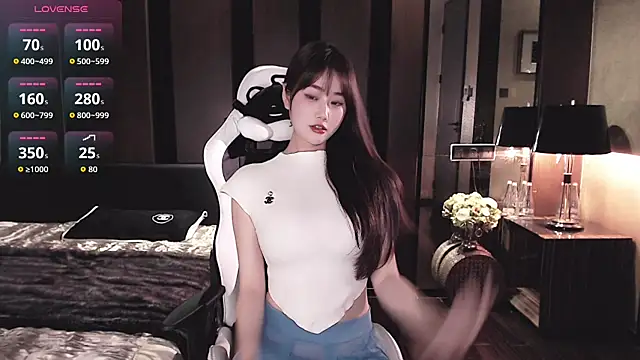 Snapshot of Cartier-__Daji- chatting on 3, 7, 2026 Cartier- Daji- online show from 3, 7, 2026