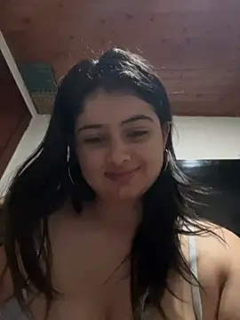 Snapshot of Stephania_18 chatting on 19, 2, 2025 Stephania 18 online show from 19, 2, 2025