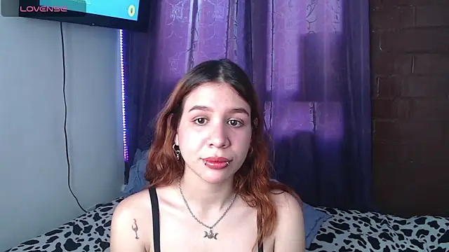 Snapshot of candypaint_7u7 chatting on 5, 1, 2025 candypaint 7u7 online show from 5, 1, 2025