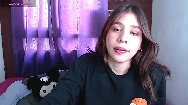 Snapshot of candypaint_7u7 chatting on 27, 2, 2025 candypaint 7u7 online show from 27, 2, 2025