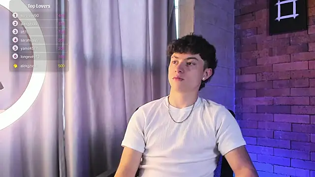 Snapshot of Ares_Dickson chatting on 29, 1, 2025 Ares Dickson online show from 29, 1, 2025