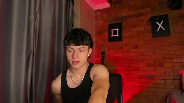 Snapshot of Ares_Dickson chatting on 2, 2, 2025 Ares Dickson online show from 2, 2, 2025