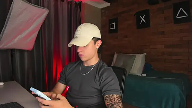Snapshot of Ares_Dickson chatting on 16, 2, 2025 Ares Dickson online show from 16, 2, 2025