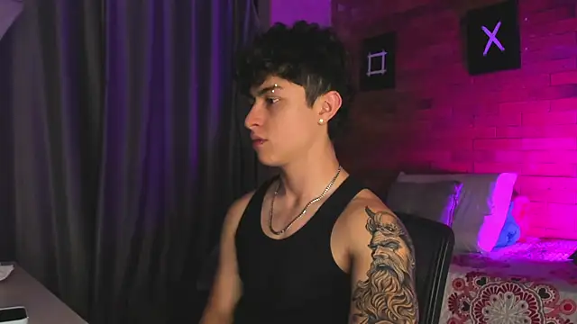 Snapshot of Ares_Dickson chatting on 20, 2, 2025 Ares Dickson online show from 20, 2, 2025