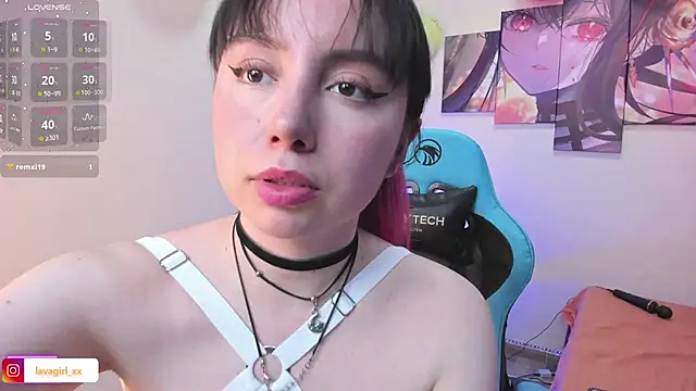 Snapshot of Julieta_cott chatting on 4, 3, 2026 Julieta cott online show from 4, 3, 2026