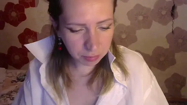 Queen Daenerys online show from 25, 9, 2025