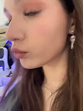 shy priincess online show from 10, 3, 2025