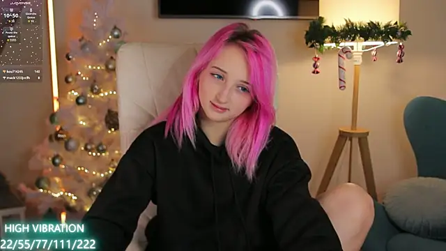 Selena Lily online show from 16, 1, 2025