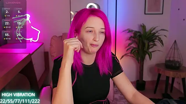 Selena Lily online show from 26, 1, 2025