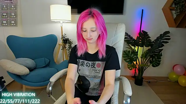 Selena Lily online show from 21, 3, 2025