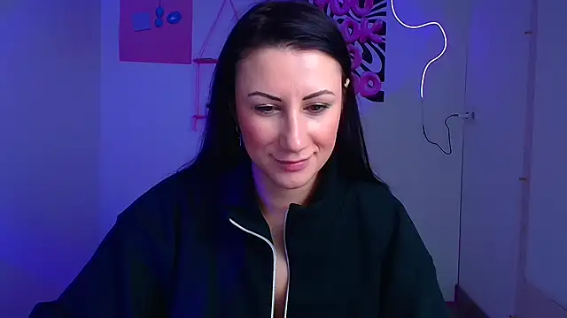 Loren Moa online show from 19, 12, 2025