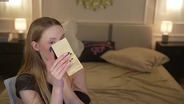 Linda054 online show from 16, 11, 2025