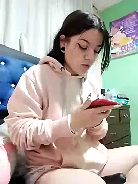 Snapshot of Alice_atm chatting on 5, 12, 2024 Alice atm online show from 5, 12, 2024