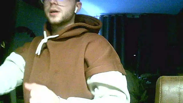 Snapshot of brendonsteamy chatting on 16, 3, 2025 brendonsteamy online show from 16, 3, 2025