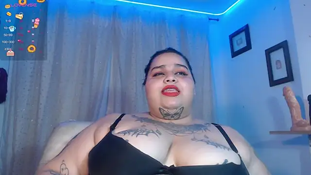 VeronikCuhubby online show from 12, 12, 2024