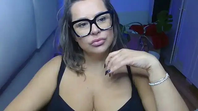 teaseDiana online show from 7, 10, 2025