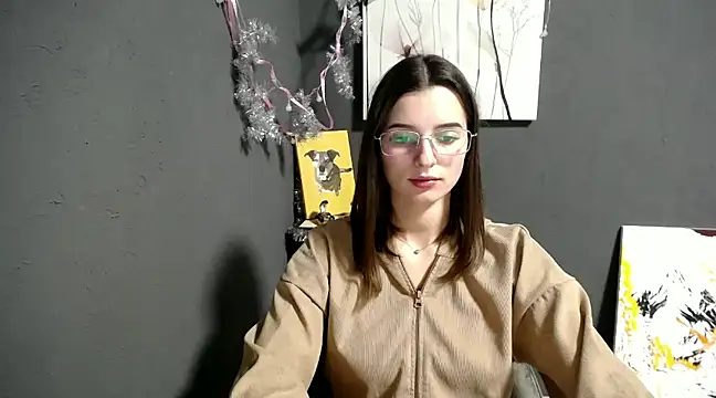 lady olivia  online show from 20, 12, 2024