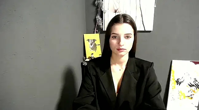 lady olivia  online show from 9, 1, 2025