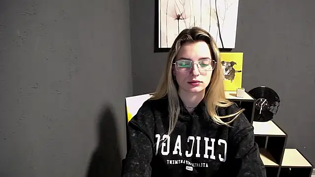 Snapshot of lady_olivia_ chatting on 12, 3, 2026 lady olivia online show from 12, 3, 2026