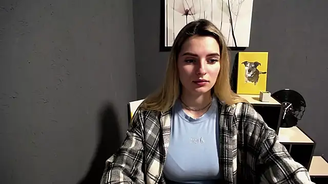 Snapshot of lady_olivia_ chatting on 23, 3, 2026 lady olivia online show from 23, 3, 2026