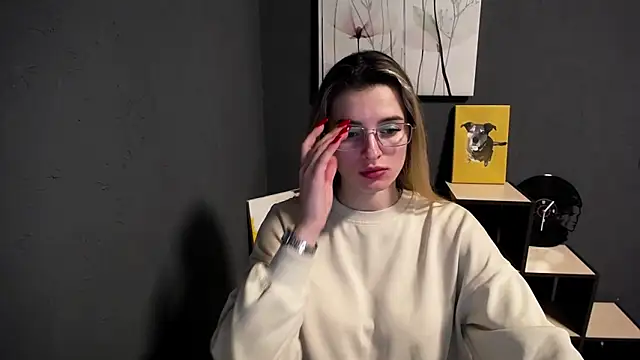 Snapshot of lady_olivia_ chatting on 8, 4, 2026 lady olivia online show from 8, 4, 2026