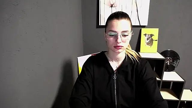 lady olivia  online show from 21, 5, 2026